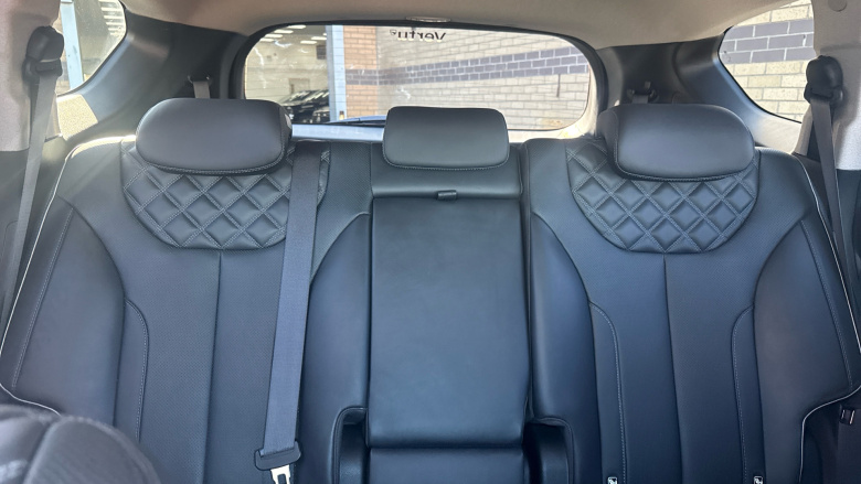 Hyundai SANTA FE 1.6 TGDi Hybrid Premium 5dr 4WD Auto Hybrid Estate